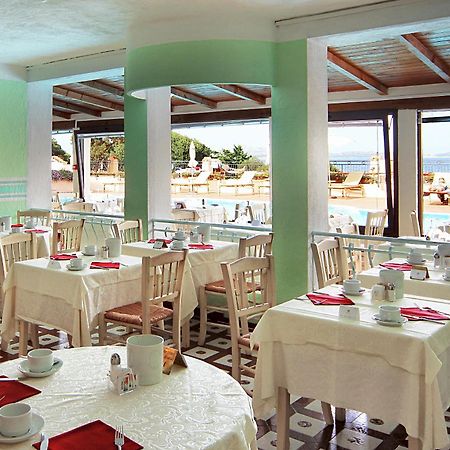 Grand Hotel Smeraldo Beach Baja Sardinia Exteriör bild